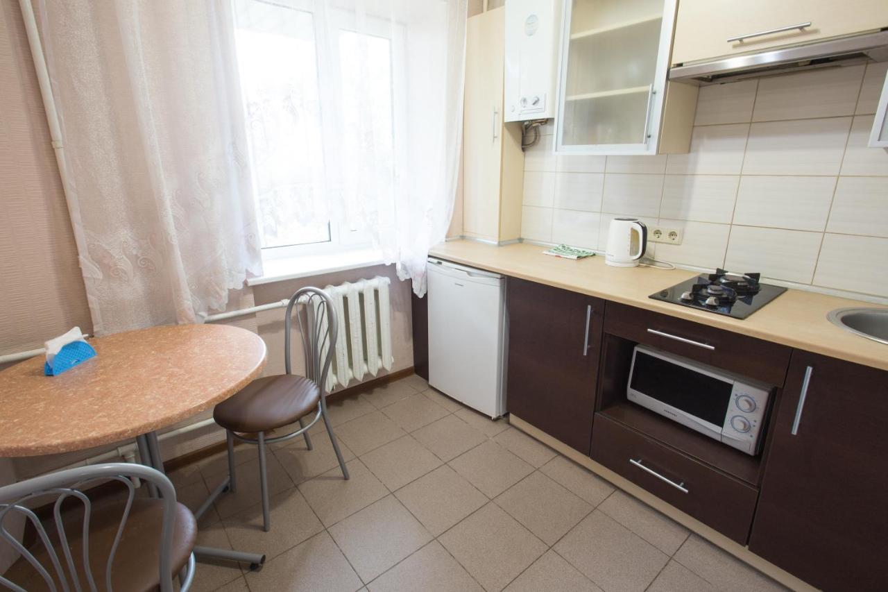 Apartment On 23 Serpnya Charkiv Esterno foto